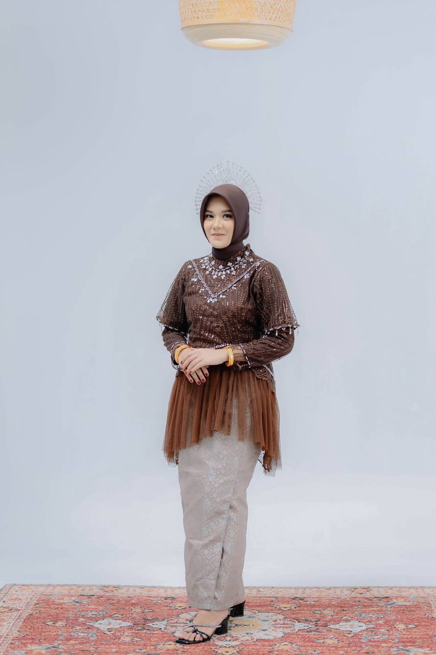 MAHOGANY JASMINE